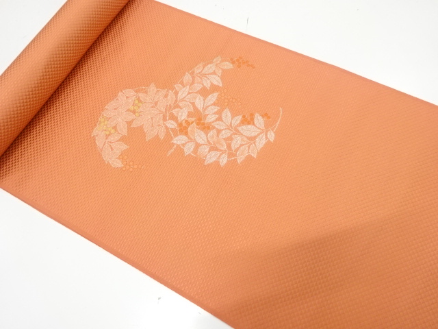 B反　南天模様織り出し　名古屋帯地反物